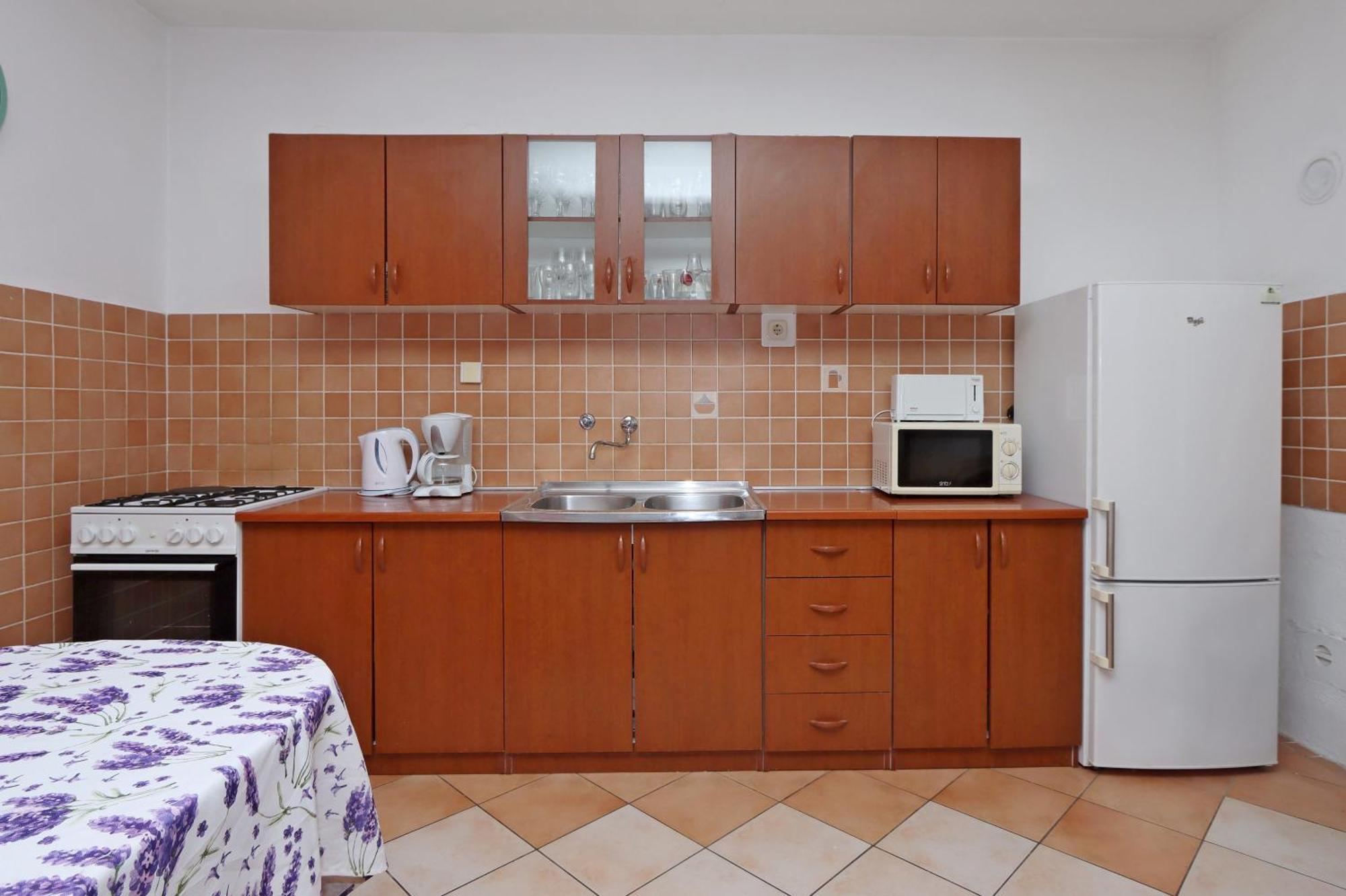Apartments With A Parking Space Senj - 5571 部屋 写真