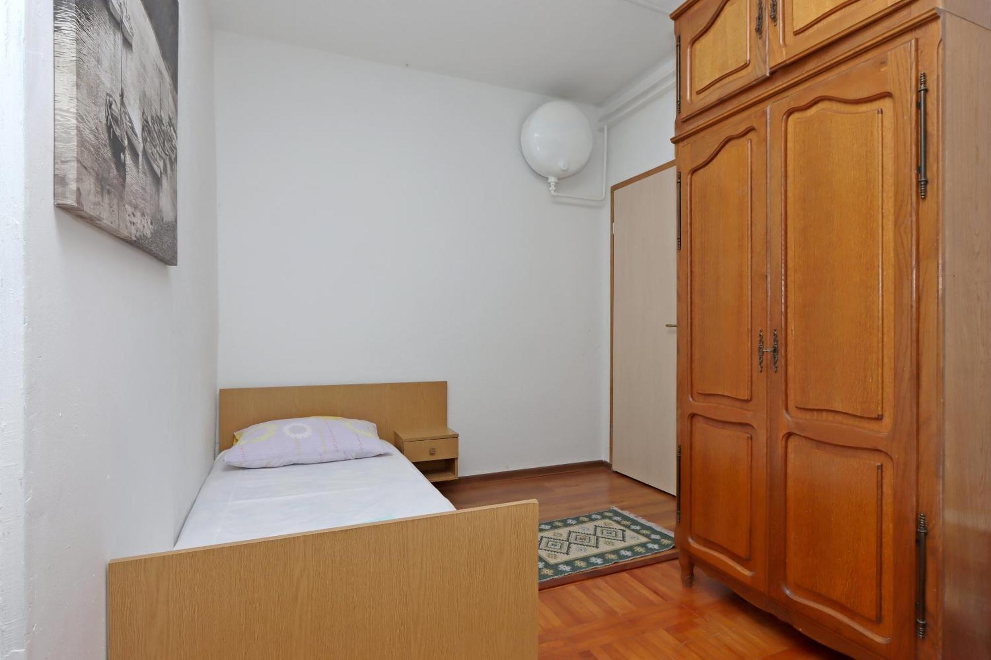 Apartments With A Parking Space Senj - 5571 部屋 写真