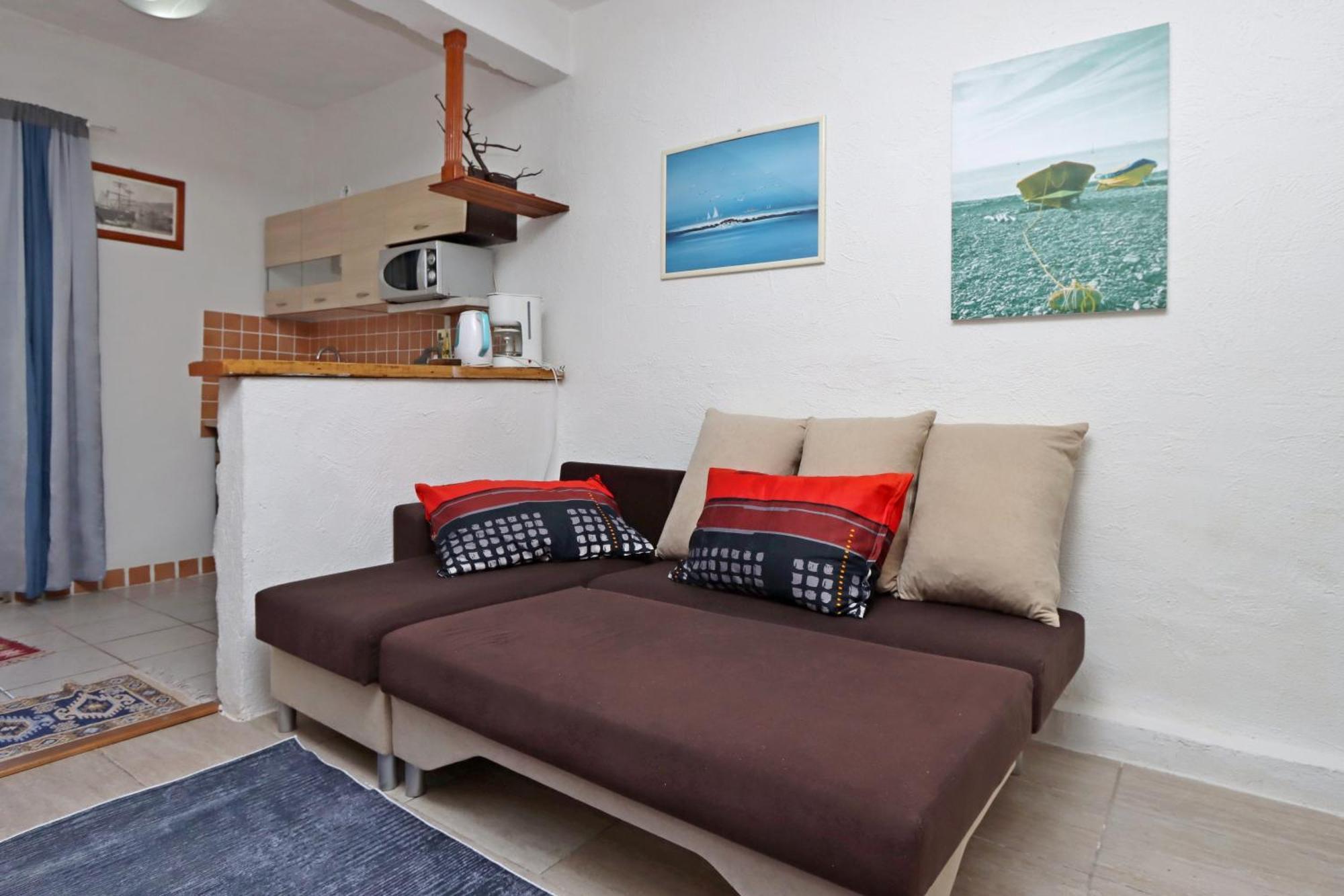 Apartments With A Parking Space Senj - 5571 部屋 写真